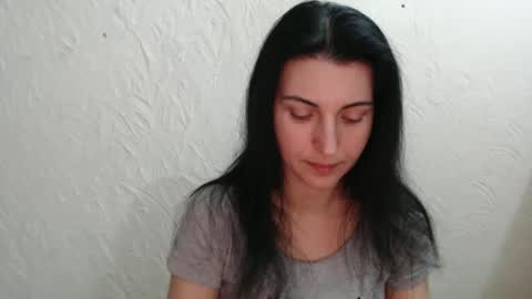 Snapshot of nensyfay_ chatting on February 15, 7:17 pm Nensy online show from February 15, 7:17 pm