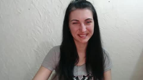 Snapshot of nensyfay_ chatting on March 8, 7:29 pm Nensy online show from March 8, 7:29 pm