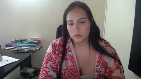 Snapshot of neny445 chatting on September 23, 7:45 pm kelly lopez online show from September 23, 7:45 pm