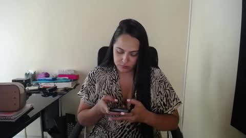 Snapshot of neny445 chatting on October 7, 4:44 pm kelly lopez online show from October 7, 4:44 pm