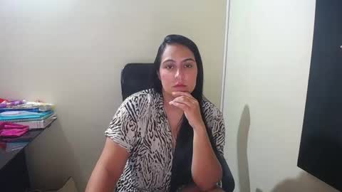 kelly lopez online show from December 18, 1:23 pm