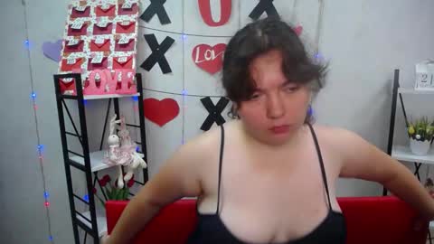 Snapshot of neonilalisova chatting on September 21, 6:12 am NeonilaLisova online show from September 21, 6:12 am