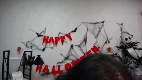 Snapshot of neonilalisova chatting on October 31, 7:56 am NeonilaLisova online show from October 31, 7:56 am