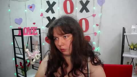 Snapshot of neonilalisova chatting on September 23, 11:30 am NeonilaLisova online show from September 23, 11:30 am