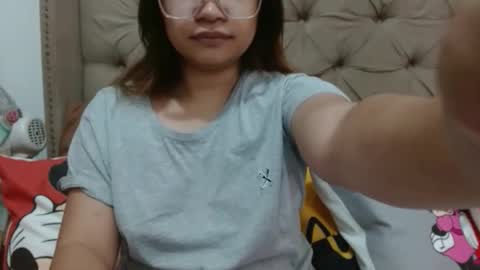 nerdysweetpinay online show from November 15, 4:13 am