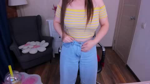 nero_asta online show from November 7, 10:43 am