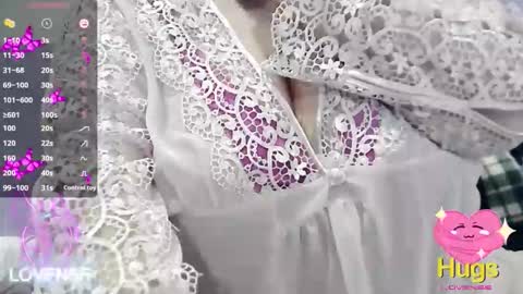 neslihan online show from February 10, 7:50 pm