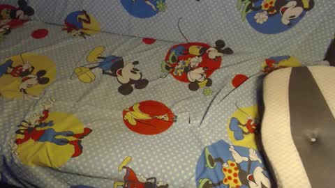 Snapshot of new_milf chatting on October 25, 3:03 am Lilly online show from October 25, 3:03 am