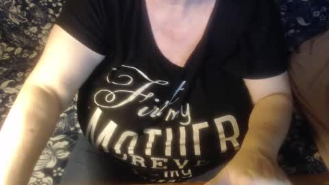 Lilly  online show from January 31, 6:25 pm