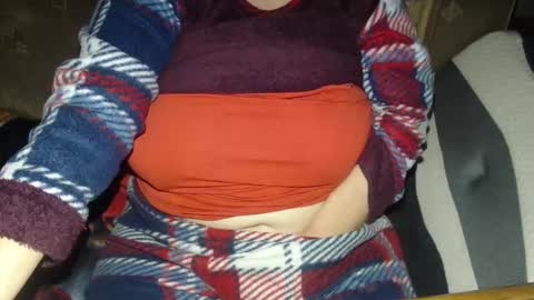 Snapshot of new_milf chatting on September 30, 2:28 am Lilly online show from September 30, 2:28 am