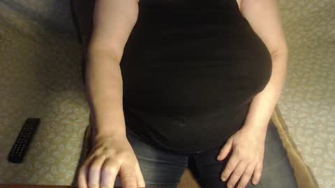 Lilly  online show from January 8, 5:50 pm