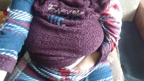 Snapshot of new_milf chatting on September 27, 7:48 am Lilly online show from September 27, 7:48 am