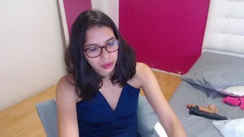 Snapshot of nextdoor_fantasy chatting on December 11, 9:12 pm nextdoor_fantasy online show from December 11, 9:12 pm