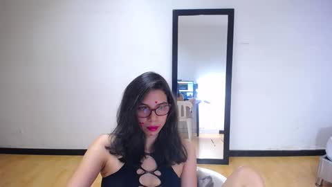 Snapshot of nextdoor_fantasy chatting on September 15, 10:28 pm nextdoor_fantasy online show from September 15, 10:28 pm