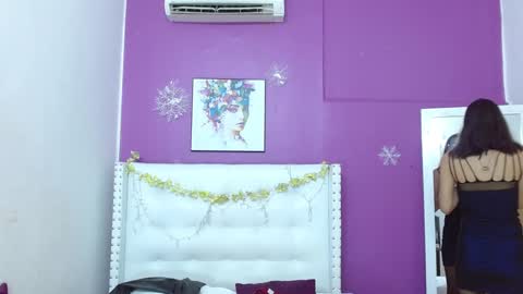 Snapshot of nextdoor_fantasy chatting on December 28, 9:08 pm nextdoor_fantasy online show from December 28, 9:08 pm