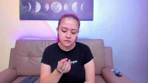 Estefani  online show from January 15, 11:53 am