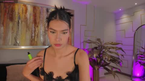 Call me Nia  online show from February 26, 3:38 am