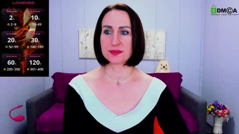 niasmithh online show from March 6, 12:41 pm