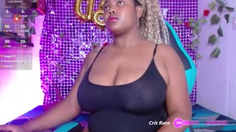 Snapshot of niawk_ chatting on October 10, 5:51 pm Niawk online show from October 10, 5:51 pm