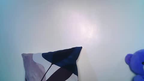 Snapshot of nicelove04 chatting on February 10, 2:30 am nicey online show from February 10, 2:30 am