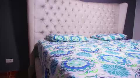 Nichole online show from October 29, 11:03 am