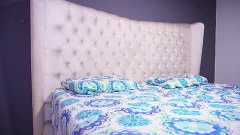 Nichole online show from October 31, 11:14 am