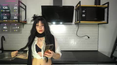 nickari_x online show from December 5, 10:16 am