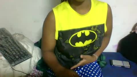 nickiqqyuu online show from July 20, 12:24 am