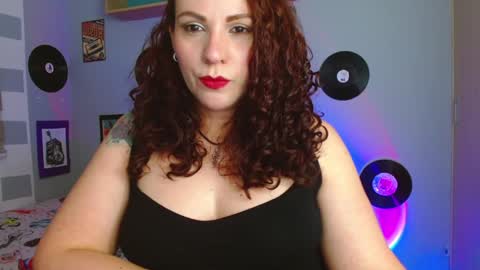 lucy online show from December 21, 3:47 am
