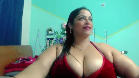 nickyribeiro online show from October 19, 2:57 am