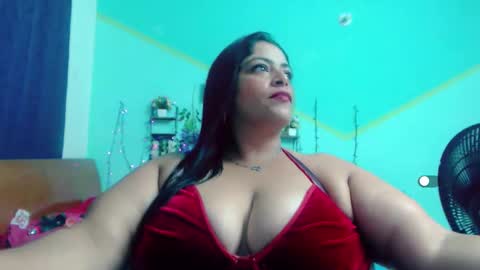 nickyribeiro online show from November 27, 5:54 am