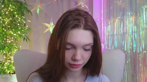 Snapshot of nicole_broown chatting on December 13, 8:58 pm Nicole online show from December 13, 8:58 pm
