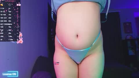 Kitty Nikki online show from November 28, 6:00 pm