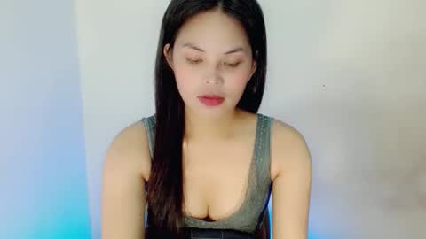 Snapshot of nicole_kiss01 chatting on December 14, 10:24 am nicole_kiss01 online show from December 14, 10:24 am