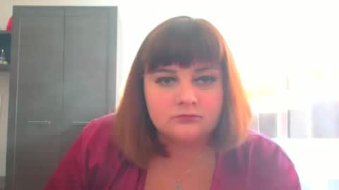 Snapshot of nicole_red__ chatting on October 31, 9:24 am Nicole online show from October 31, 9:24 am