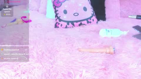 Snapshot of nicole_rosales chatting on October 6, 10:25 pm nicole_rosales online show from October 6, 10:25 pm