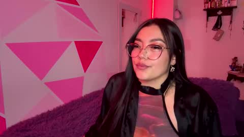 Nicole online show from January 13, 5:24 am