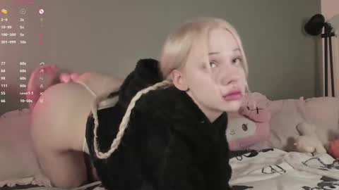 Mary online show from December 19, 5:21 am