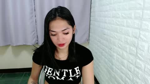 Snapshot of nicolecellini chatting on January 30, 3:29 pm NICOLE online show from January 30, 3:29 pm