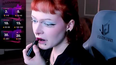 Nicole online show from September 17, 9:02 pm