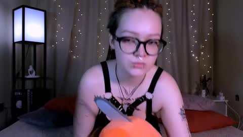Nicole online show from February 27, 6:29 am