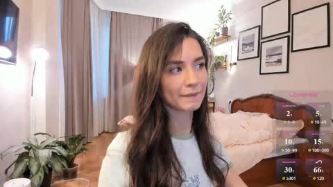 Dua Lipa online show from May 28, 5:00 pm
