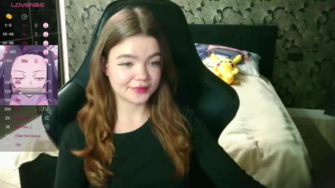 NicoleMeew online show from December 22, 7:50 pm