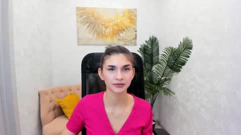 nicolewerti online show from February 15, 11:39 am