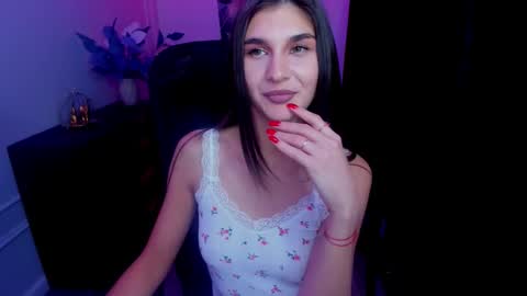 nicolewerti online show from September 17, 4:54 am
