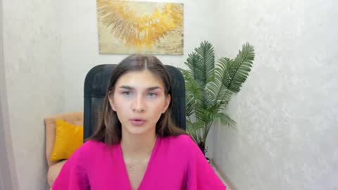 nicolewerti online show from February 26, 4:19 am