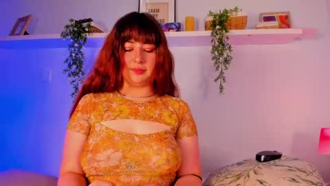 nicolle_evanss_ online show from October 1, 5:01 am