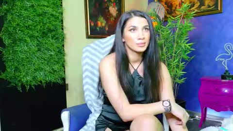 Nicolle online show from September 29, 4:34 pm