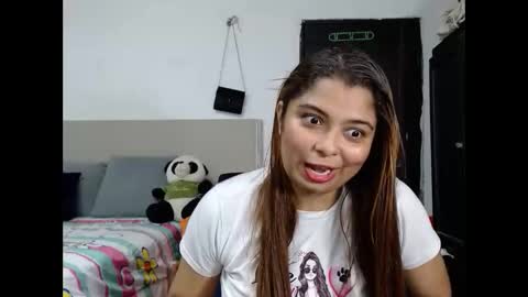 NicollGreen online show from October 23, 8:48 pm