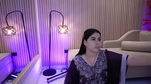 nicooroobin online show from February 17, 11:23 am